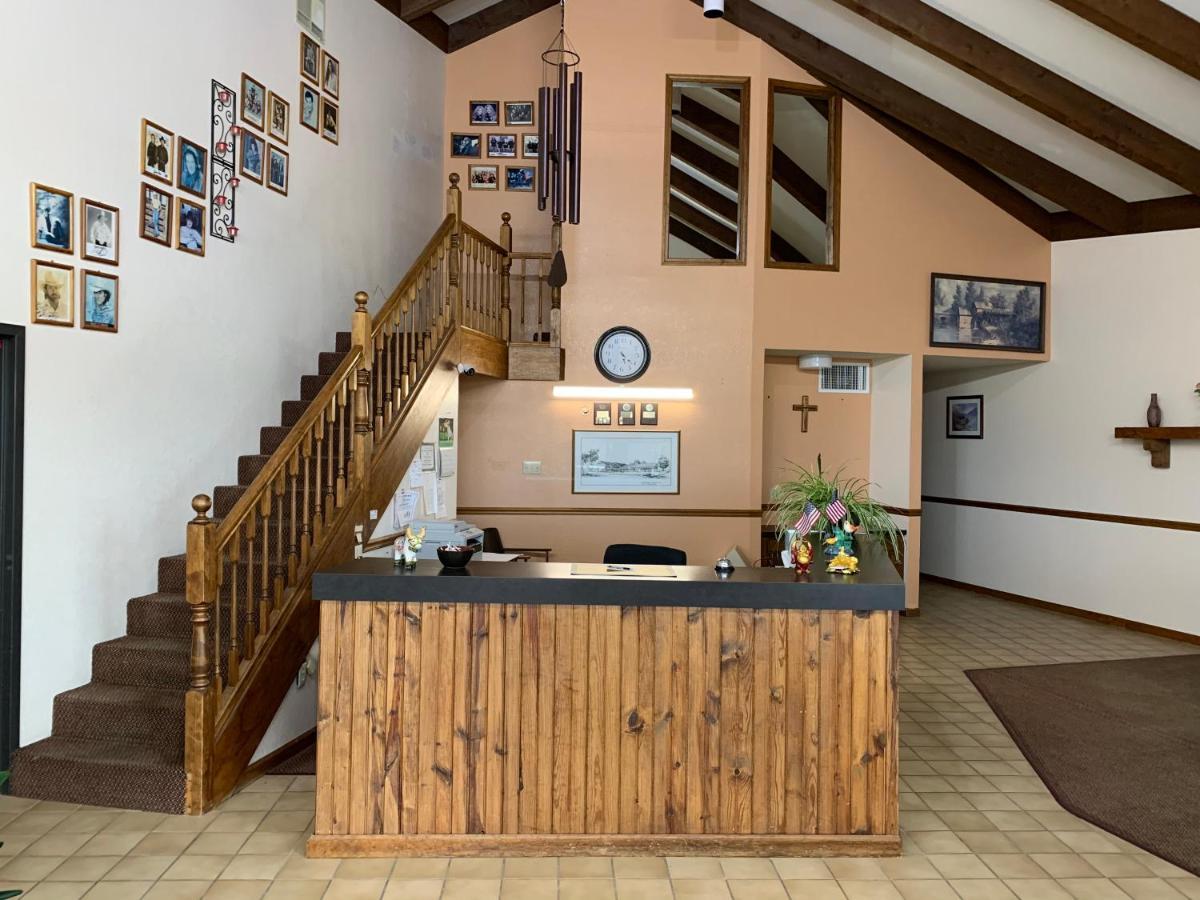 Owensville Inn Экстерьер фото